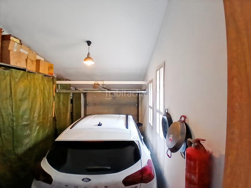 Foto 79ae825c-749d-4900-88ac-d92db23c4fd2. Casa aparellada amb xemeneia calefacció aparcament piscina a Rivas - Vaciamadrid