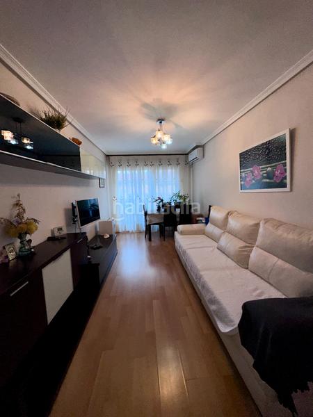 Foto e4859f73-b7fd-4fd0-a4c9-7e6157d66344. Pis amb calefacció piscina a Velilla de San Antonio