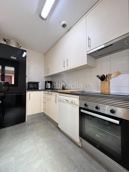 Foto 531e21ba-1335-4383-8960-0fbdf01de2fe. Miete zweistöckige wohnung mit heizung parking in Velilla de San Antonio