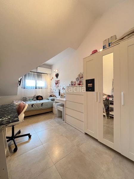 Foto a1997543-2b84-4885-8a9a-b96076aa6c21. Miete zweistöckige wohnung mit heizung parking in Velilla de San Antonio