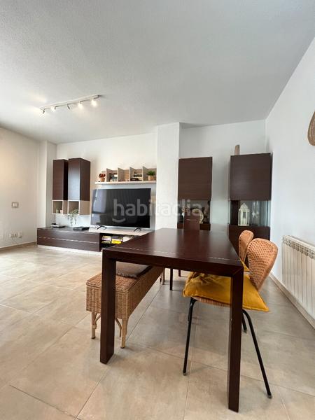 Foto c7ffd239-59c7-4b8f-b4ad-834f999b9509. Miete zweistöckige wohnung mit heizung parking in Velilla de San Antonio