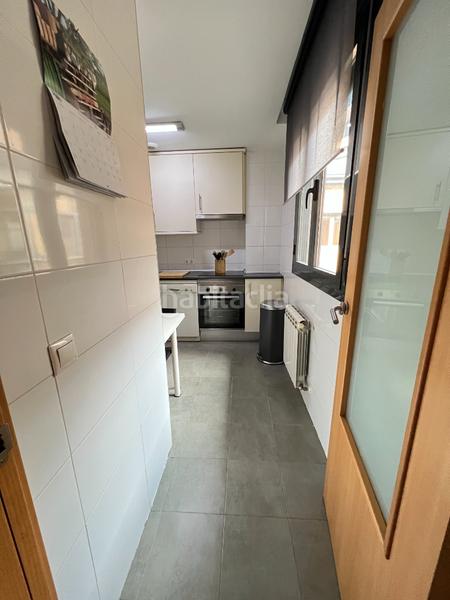 Foto e2b0d9bb-084d-452d-aec8-5d226aa68708. Miete zweistöckige wohnung mit heizung parking in Velilla de San Antonio