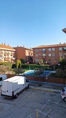 Pis a Calle del Río