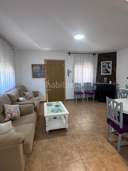Foto cebf5203-001a-424b-8c7d-9ba9e8f530f6. Casa amb xemeneia calefacció aparcament piscina a Illana