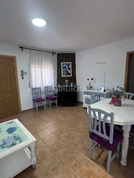 Foto ecd9490d-541c-4e48-ab4d-0b8234a2f5f3. Casa amb xemeneia calefacció aparcament piscina a Illana