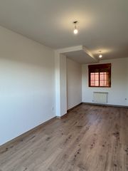 Zweistöckige Wohnung  Avenida de la ilustración. Acogedor dúplex en el centro de velilla