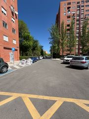 Local Comercial  Calle de luis de hoyos sainz. Local de 45 m2 en moratalaz