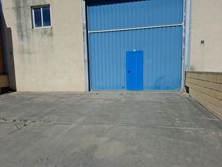 Nau industrial  Avenida de los carpinteros. Nave industrial de 166 m2 en polígono miralrío de velillla
