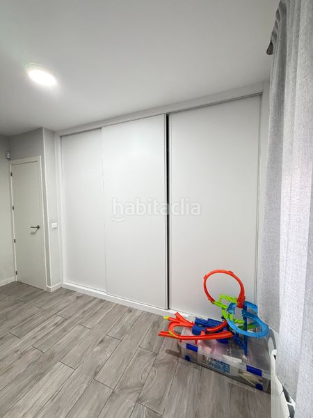 Foto 4cfda279-e041-49f0-93b1-3881f777db7e. Casa amb xemeneia calefacció aparcament a Loeches
