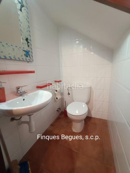 Foto 105bd689-679c-4c33-bc38-0df87e7bb710. Casa adossada amb calefacció aparcament a Begues
