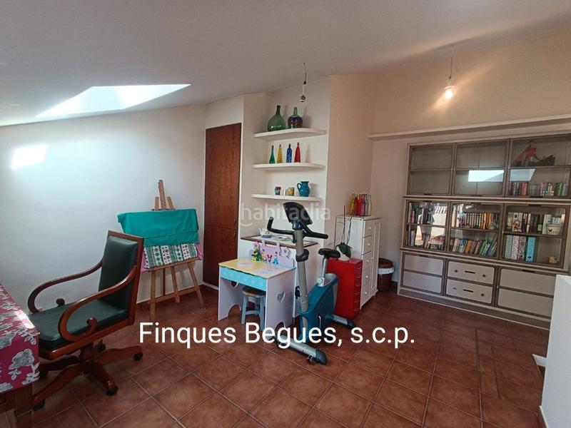 Foto cf22d4d5-ad91-434d-aac6-e5b2f363d265. Casa adossada amb calefacció aparcament a Begues
