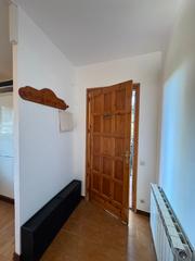 Location Maison à Begues. Planta baja con jardín