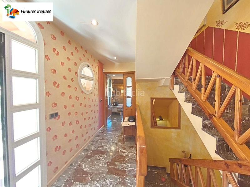 Foto 28e52636-2feb-4e08-99c3-09eb651f4d64. Xalet amb xemeneia calefacció aparcament piscina a Begues