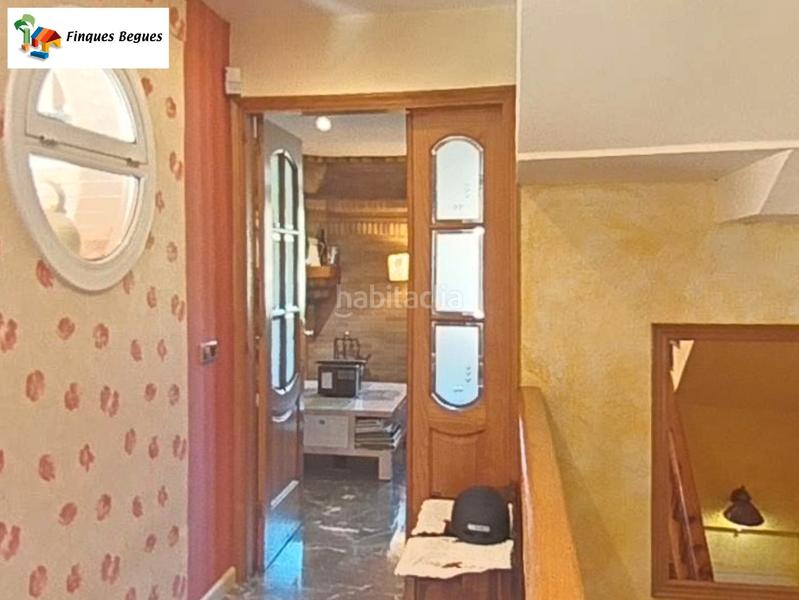 Foto 59a76b47-4977-46b0-9b86-fc2ebe95d7c8. Xalet amb xemeneia calefacció aparcament piscina a Begues