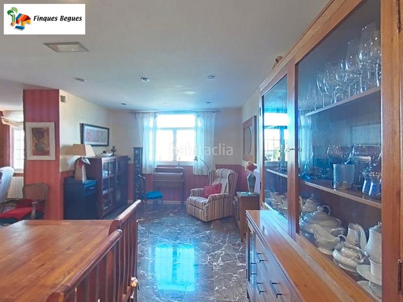 Foto 676e9520-9d16-43b6-9abf-b8d03a8d02a1. Xalet amb xemeneia calefacció aparcament piscina a Begues