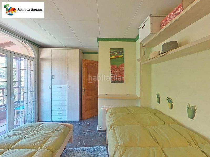 Foto 77ee91e7-9622-4b4d-9972-80c253ff85fc. Xalet amb xemeneia calefacció aparcament piscina a Begues