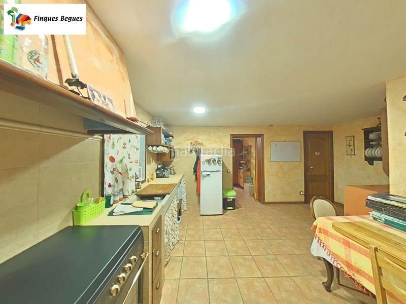 Foto c62b1b22-b925-43b5-8da5-1bbae7719bbd. Xalet amb xemeneia calefacció aparcament piscina a Begues