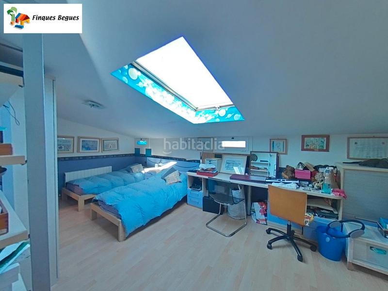 Foto fb61cd2d-7a77-4adc-a18b-0442863a9e07. Xalet amb xemeneia calefacció aparcament piscina a Begues