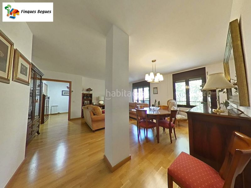 Foto 56c4f245-0462-44be-a883-9f4ae8a39682. Duplex con riscaldamento in Begues