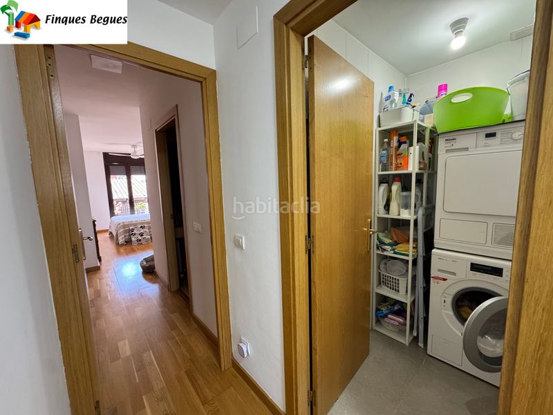 Foto 66bd6bc3-39e2-494d-a731-f08b0e920178. Duplex con riscaldamento in Begues