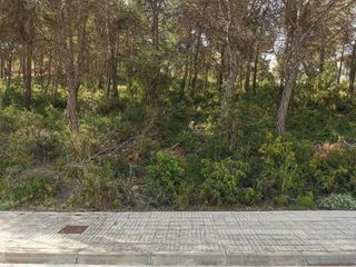 Terreny residencial a Carrer noguera 12. Terrno con vistas en begues park