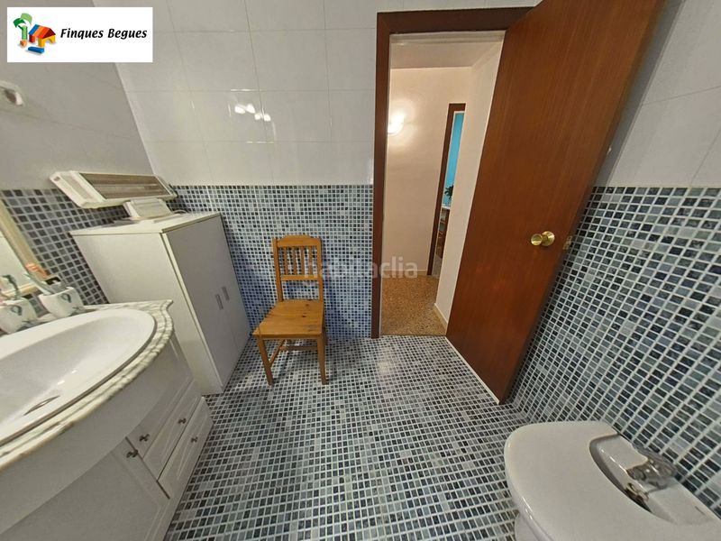 Foto 318aadd7-88ae-46f6-a670-e4b056e464e5. Masia a n/a a Begues