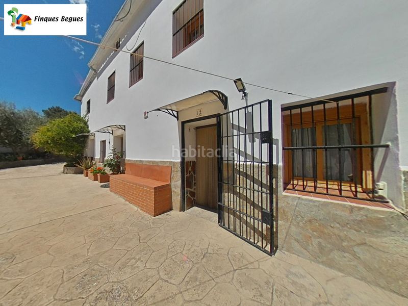 Foto 7ada5e48-b499-45ff-ba39-f0c7a7d80d05. Masia a n/a a Begues