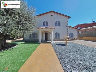 Chalet in Begues