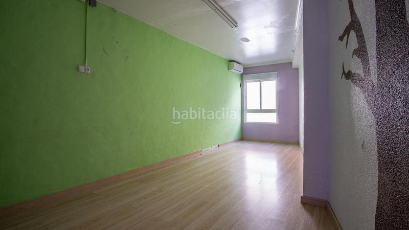 Foto 214351d2-42fb-4e84-b39d-502de3693415. Edifici a Plaza de Toros-Avenida Chapí-Trinquete Elda