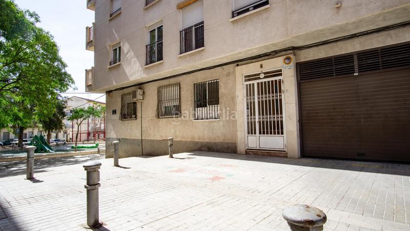 Foto e63ff800-8efe-4512-9d10-818449aacc73. Piso  con garaje y ascensor en zona tranquila en Elda