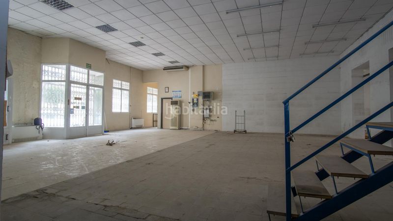 Foto 0f260fbf-a00d-45e0-a5cd-425dfb80a91e. Local comercial a Petrer