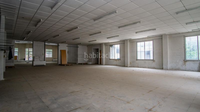 Foto 2ee92740-80b9-49f3-aa3b-33b4b8fa10ef. Local comercial a Petrer