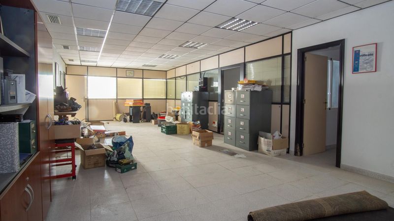 Foto 449977f0-9223-481a-a437-bb7e84f34f5a. Local comercial a Petrer