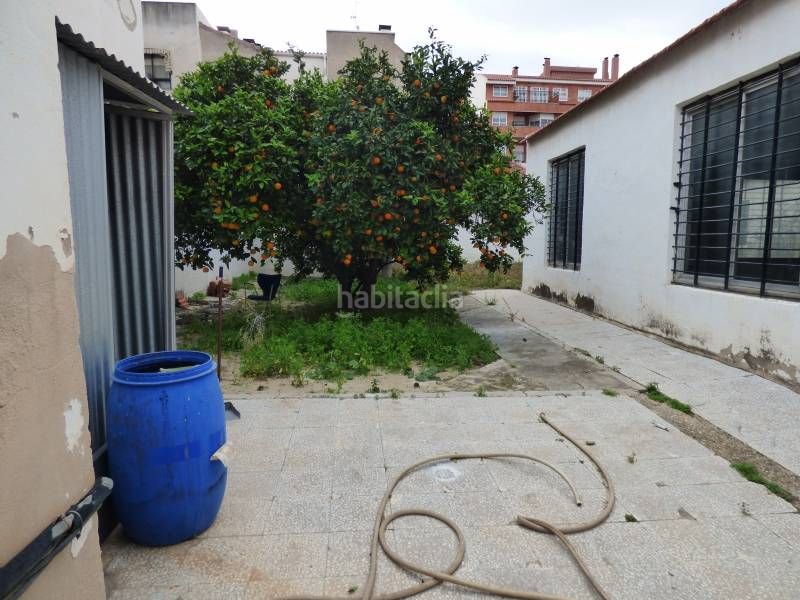 Foto 5e8b81a8-551b-4a37-95c0-933ae507aaa7. Local comercial a Petrer