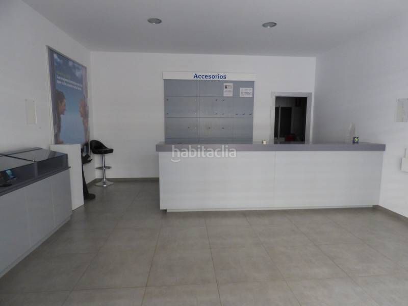 Foto c4f35c56-143d-4029-af51-525e32168517. Local comercial a Petrer