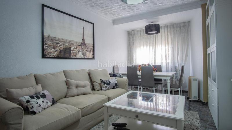 Foto 40efb914-ac24-41a8-a1dc-ea2cdef26a3f. Piso  para entrar a vivir !oportunidad ! en Plaza de Toros-Avenida Chapí-Trinquete Elda