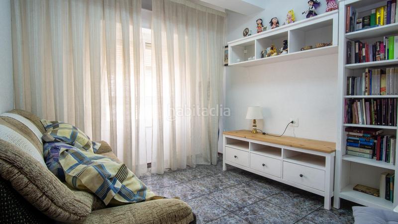 Foto 7741d4f8-4b1b-4d87-81f3-35297ca334b5. Piso  para entrar a vivir !oportunidad ! en Plaza de Toros-Avenida Chapí-Trinquete Elda