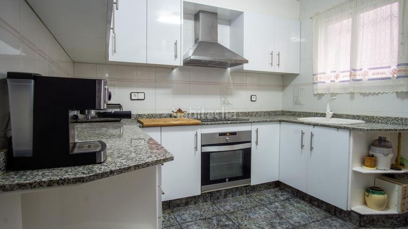 Foto 82cb0912-23bb-4947-ac95-71b4e290769f. Piso  para entrar a vivir !oportunidad ! en Plaza de Toros-Avenida Chapí-Trinquete Elda