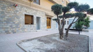 Flat in Petrer. Piso en planta baja de obra nueva en petrer  zona campet