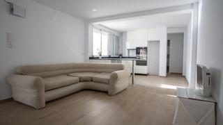 Appartement à Fraternidad. Piso 3 real sin ascensor en  zona gran avenida de elda.