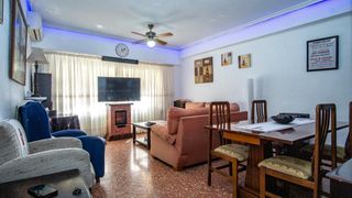 Pis a Plaza de Toros-Avenida Chapí-Trinquete. Piso en venta en elda  zona centro calle padre manjón