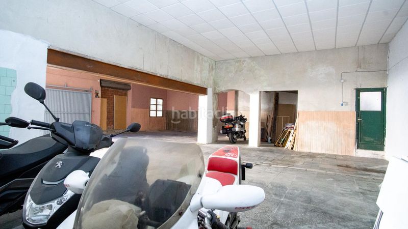 Foto 9ccef054-244c-4641-a774-84d7b6f300d0. Local comercial a Petrer