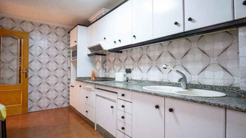 Foto c4711e0c-675a-4ec9-8dfb-3f8558e1847f. Flat in Centro Elda