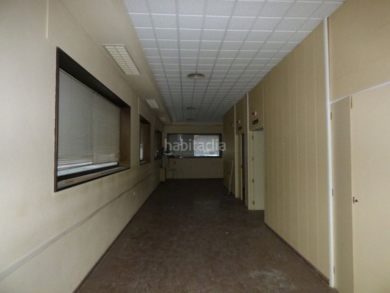 Foto 101a377f-72f7-42ab-a191-793d5b3ead30. Local comercial a Centro Elda
