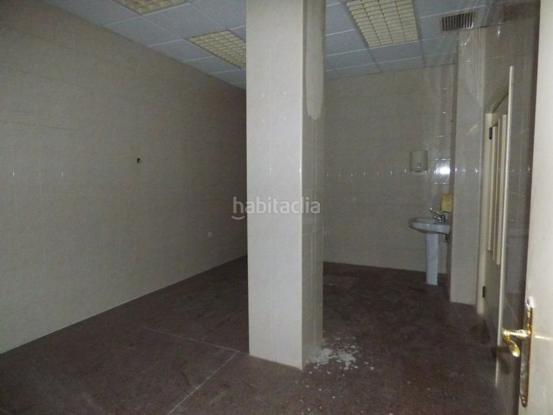 Foto 900ac780-1df4-4dde-8435-0368f1caf61e. Local comercial a Centro Elda