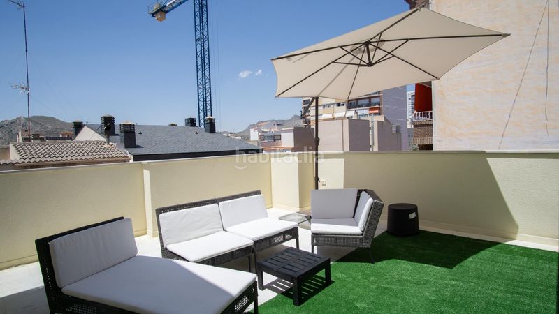 Foto 84794dda-e895-4f3a-94aa-9cb6a379d373. Rent penthouse with parking in Plaza Castelar - Mercado Central Elda