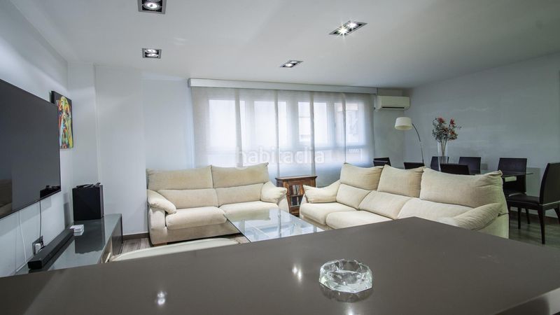 Foto b3b99865-532f-47fe-8ea9-03bb68e0b9c2. Casa amb calefacció aparcament a Plaza Castelar - Mercado Central Elda