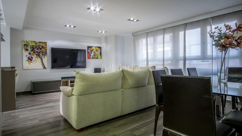 Foto fdb24286-5abe-4e47-9789-27d5aed92c5e. Casa amb calefacció aparcament a Plaza Castelar - Mercado Central Elda
