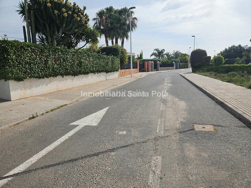 Foto 38ee32f8-1d95-45ff-98aa-99937a796403. Terrain résidentiel dans Centro Elche / Elx