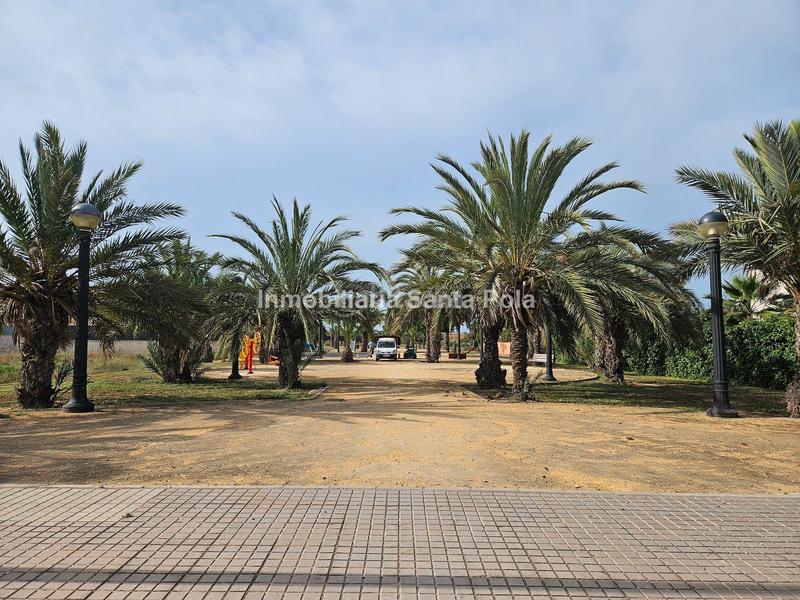 Foto ec221587-4243-4420-a7ad-e13a78e46330. Terrain résidentiel dans Centro Elche / Elx